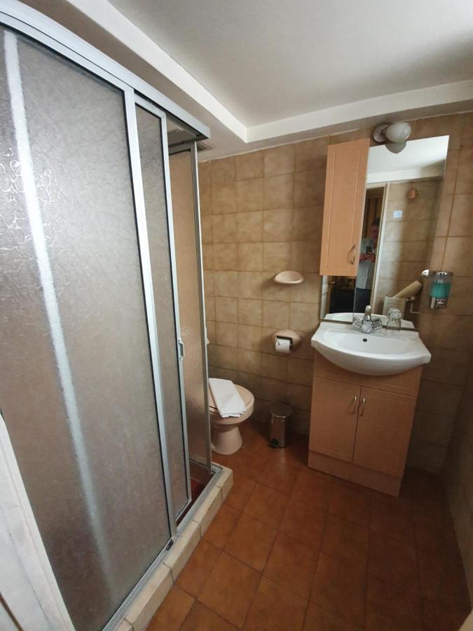 Hotel Foresta Santiago Luaran gambar
