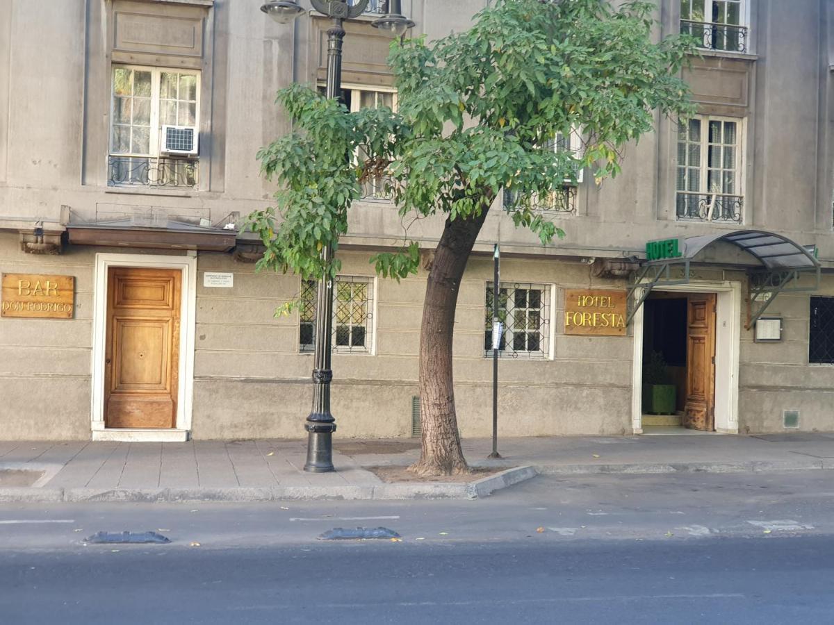 Hotel Foresta Santiago Luaran gambar